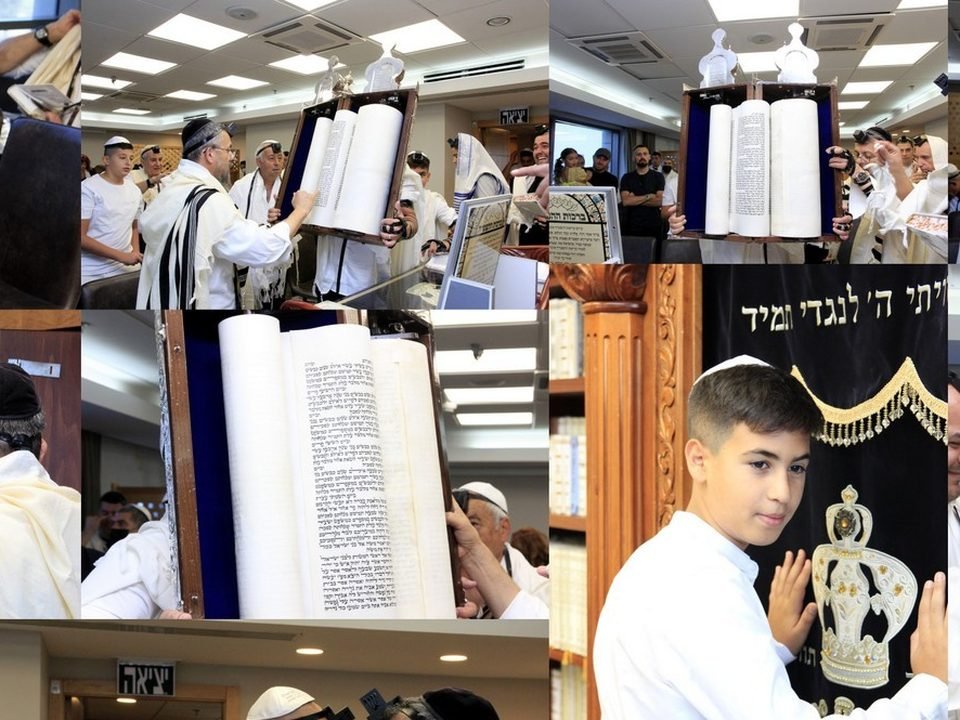 עמדת מגנטים באירוע